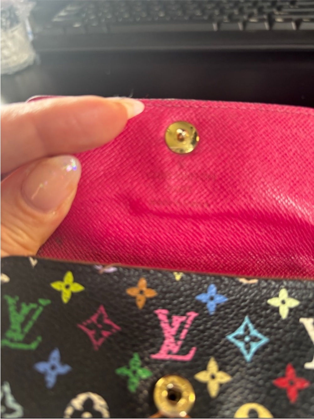 ✨Authentic Louis Vuitton Black Multicolor Monogram Multicles 4 Key Case Wallet✨ - Picture 8 of 16